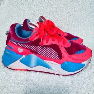 Puma RS-X heart embroidered Valentines limited edition running shoes pink velour